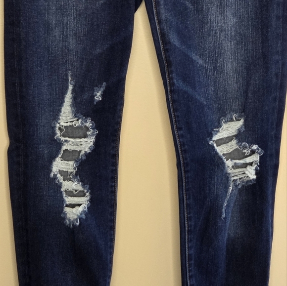 American Eagle | Distressed Hi-Rise Jegging Dark Wash Skinny Jeans Size 0 Short - Picture 2 of 8